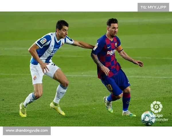 巴塞罗那卖苏亚雷斯背后的深层原因与战略考量分析