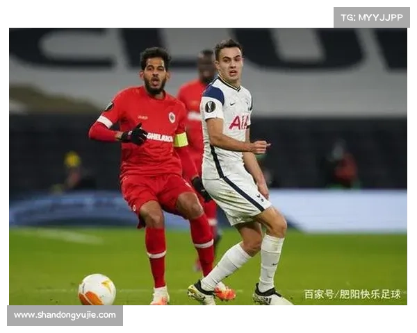 洛塞尔索球风解析:技术全面的中场指挥官与场上智慧的完美结合 洛塞尔索球风解析:技术全面的中场指挥官与场上智慧的完美结合